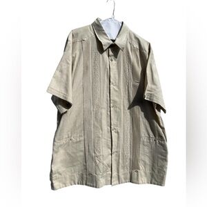 Men's Short-Sleeve Guayabera Shirt in Light Beige made in Mexico Sz44(XL)